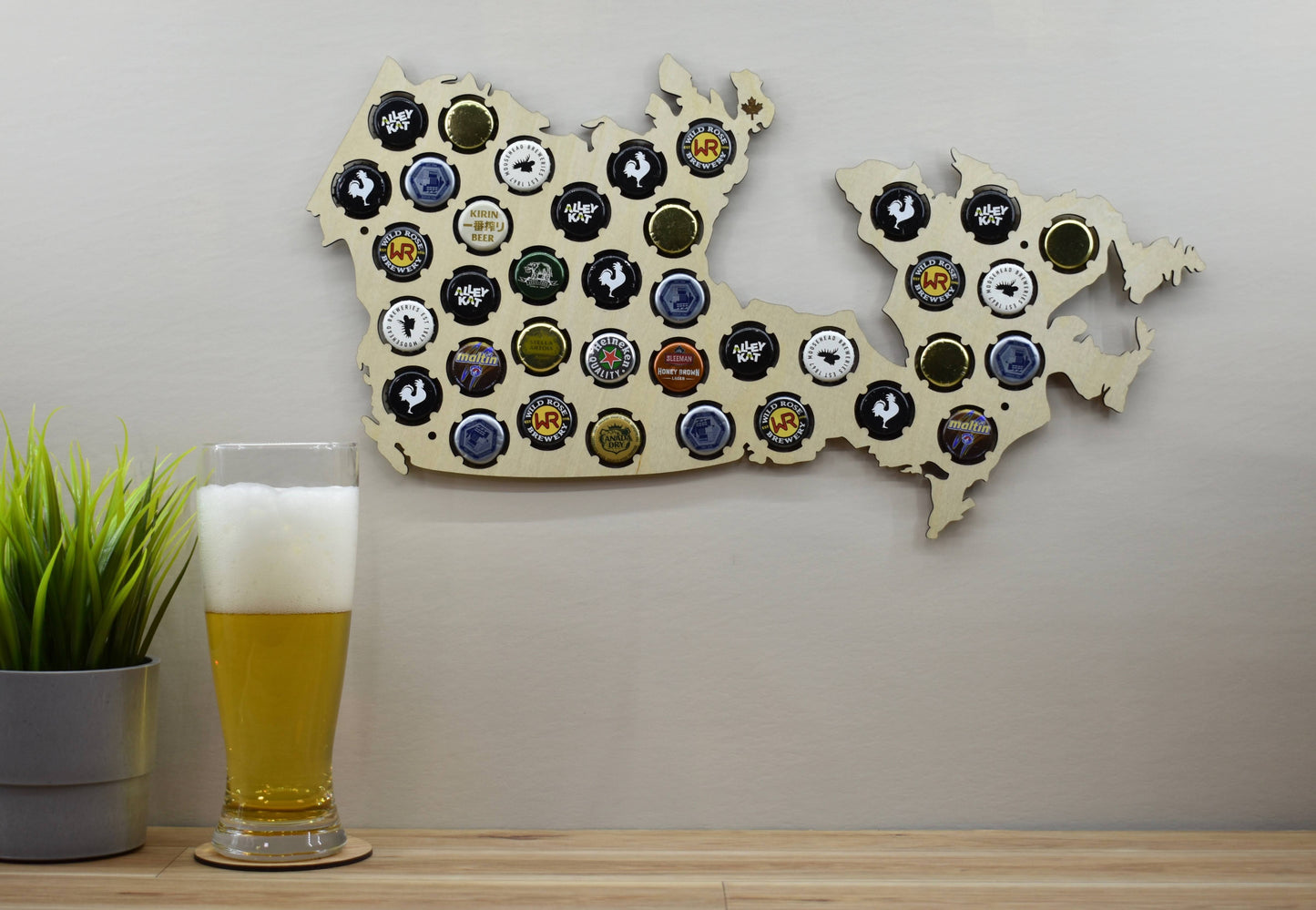 Canada Map Bottle Cap Holder Sign