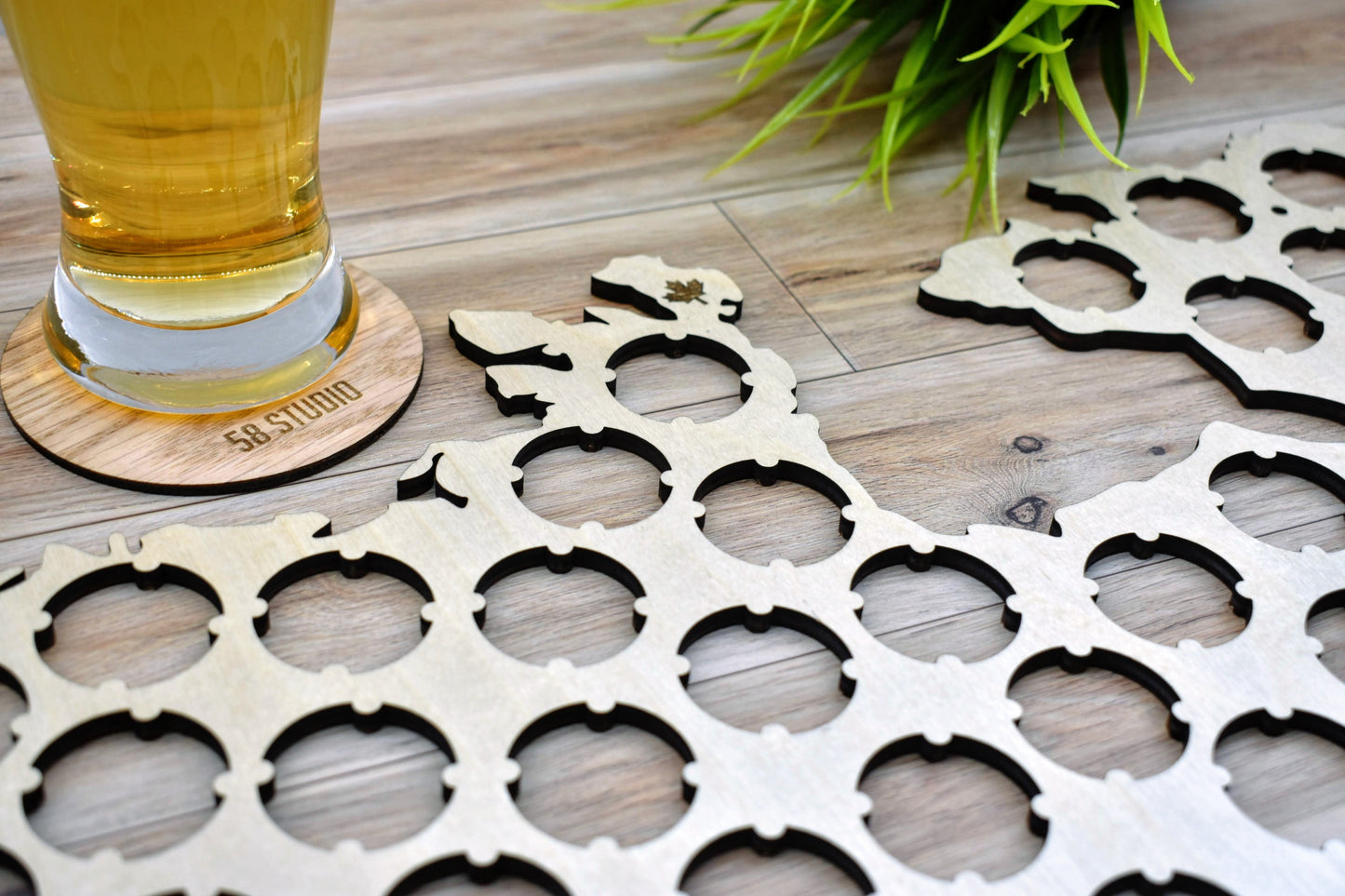 Canada Map Bottle Cap Holder Sign